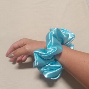 Satynowa Scrunchie L