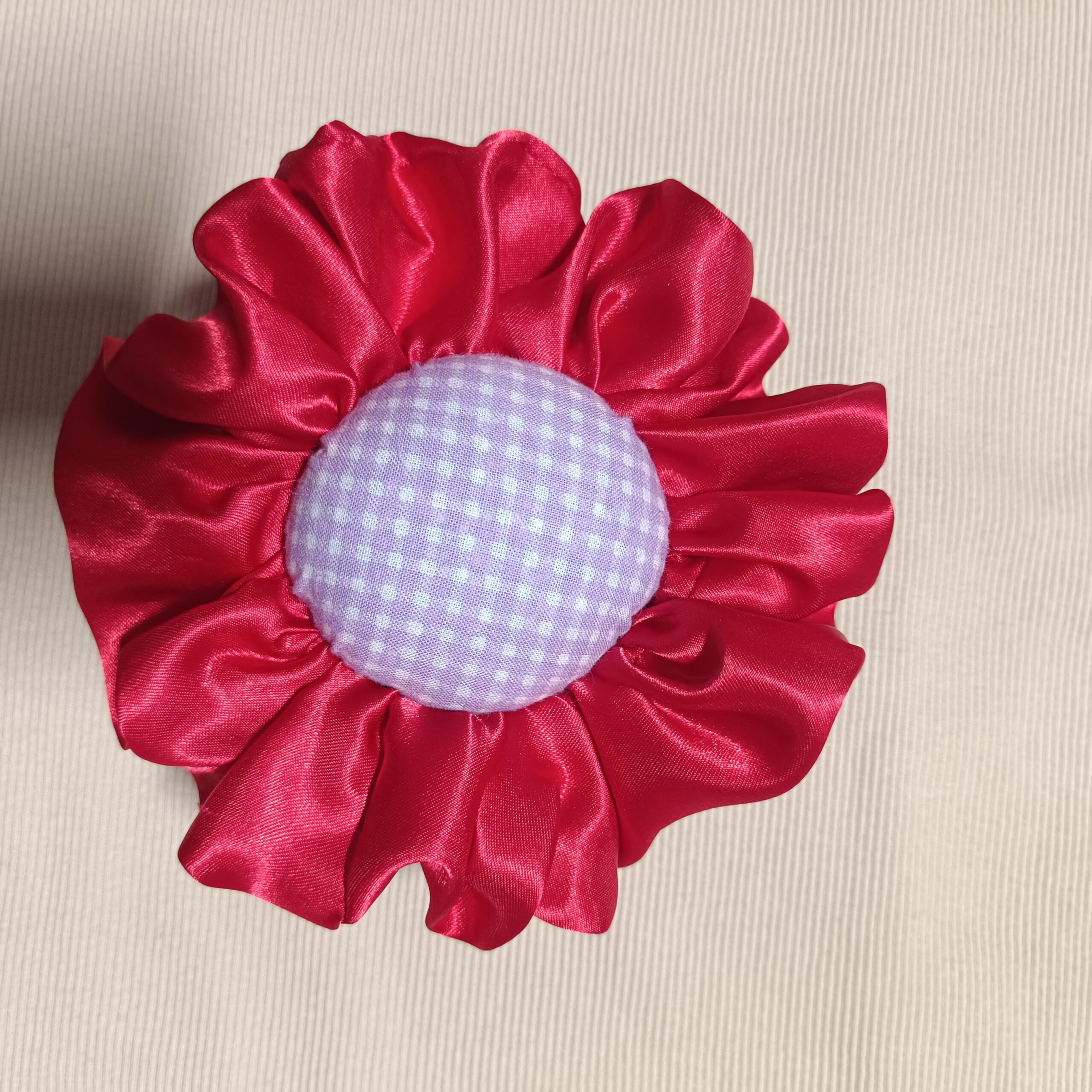 Satynowa Scrunchie M - obrazek 6